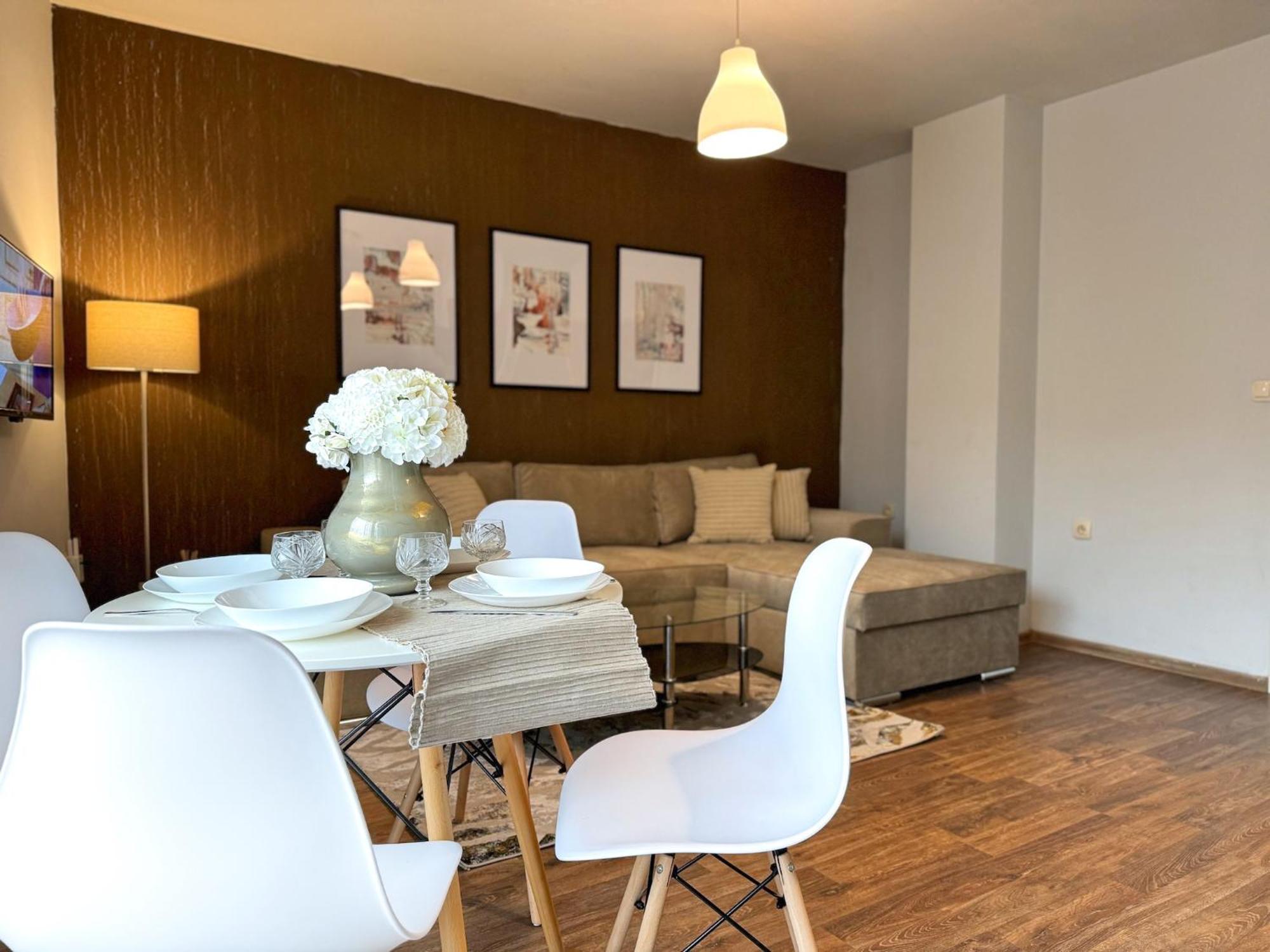 Top Centre Plovdiv Apt. With Parking For 4 Guests المظهر الخارجي الصورة
