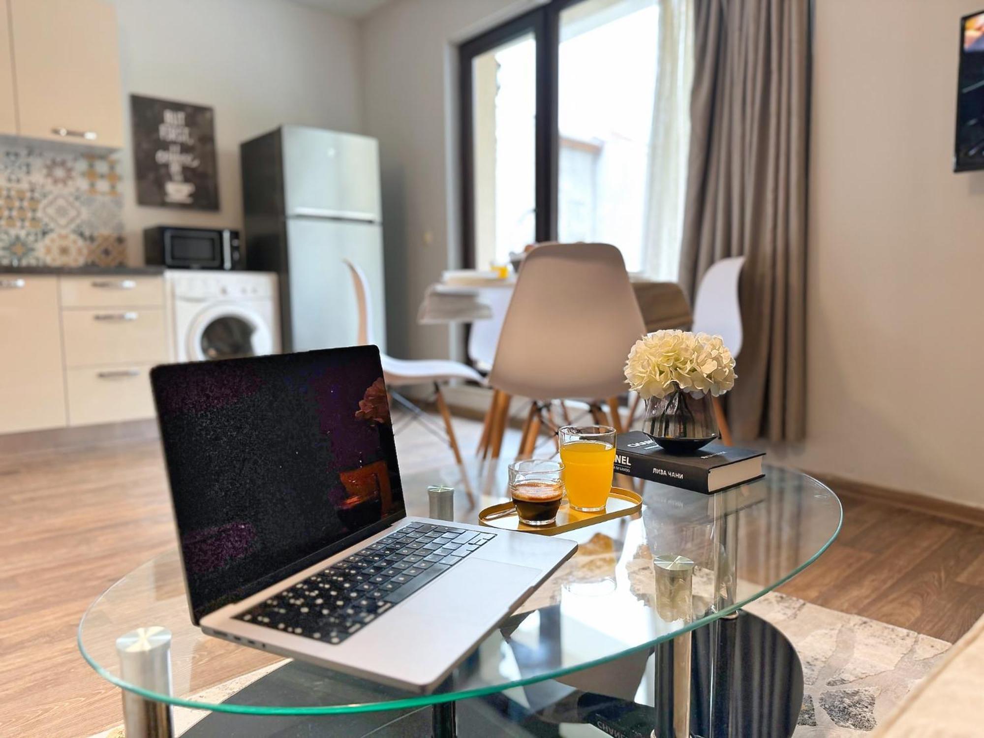 Top Centre Plovdiv Apt. With Parking For 4 Guests المظهر الخارجي الصورة