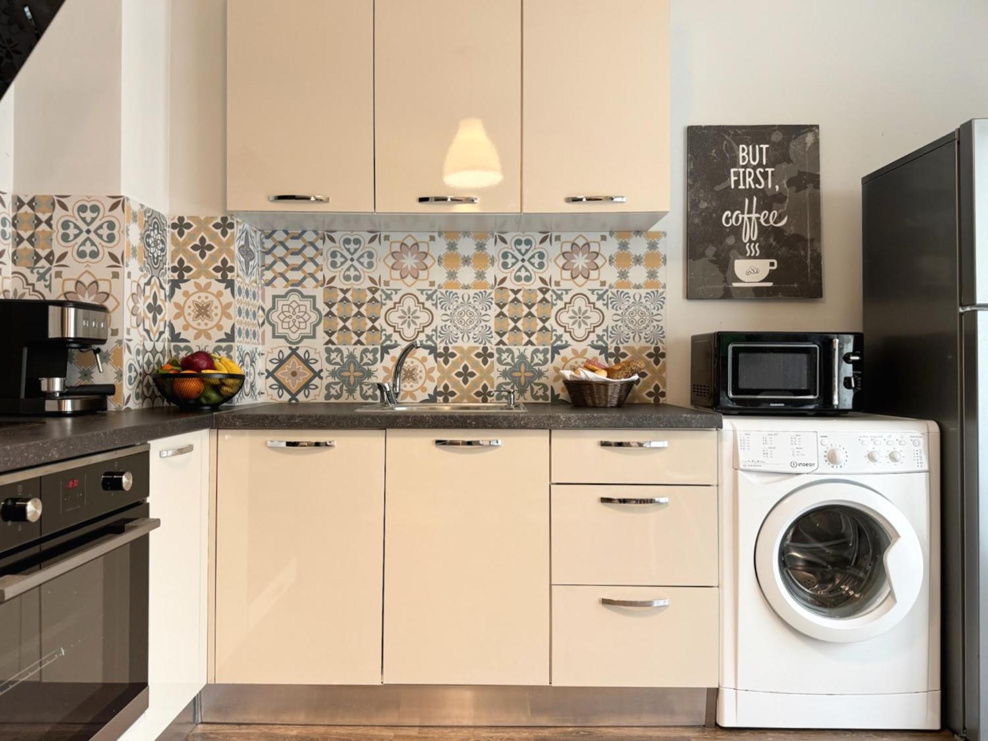Top Centre Plovdiv Apt. With Parking For 4 Guests المظهر الخارجي الصورة